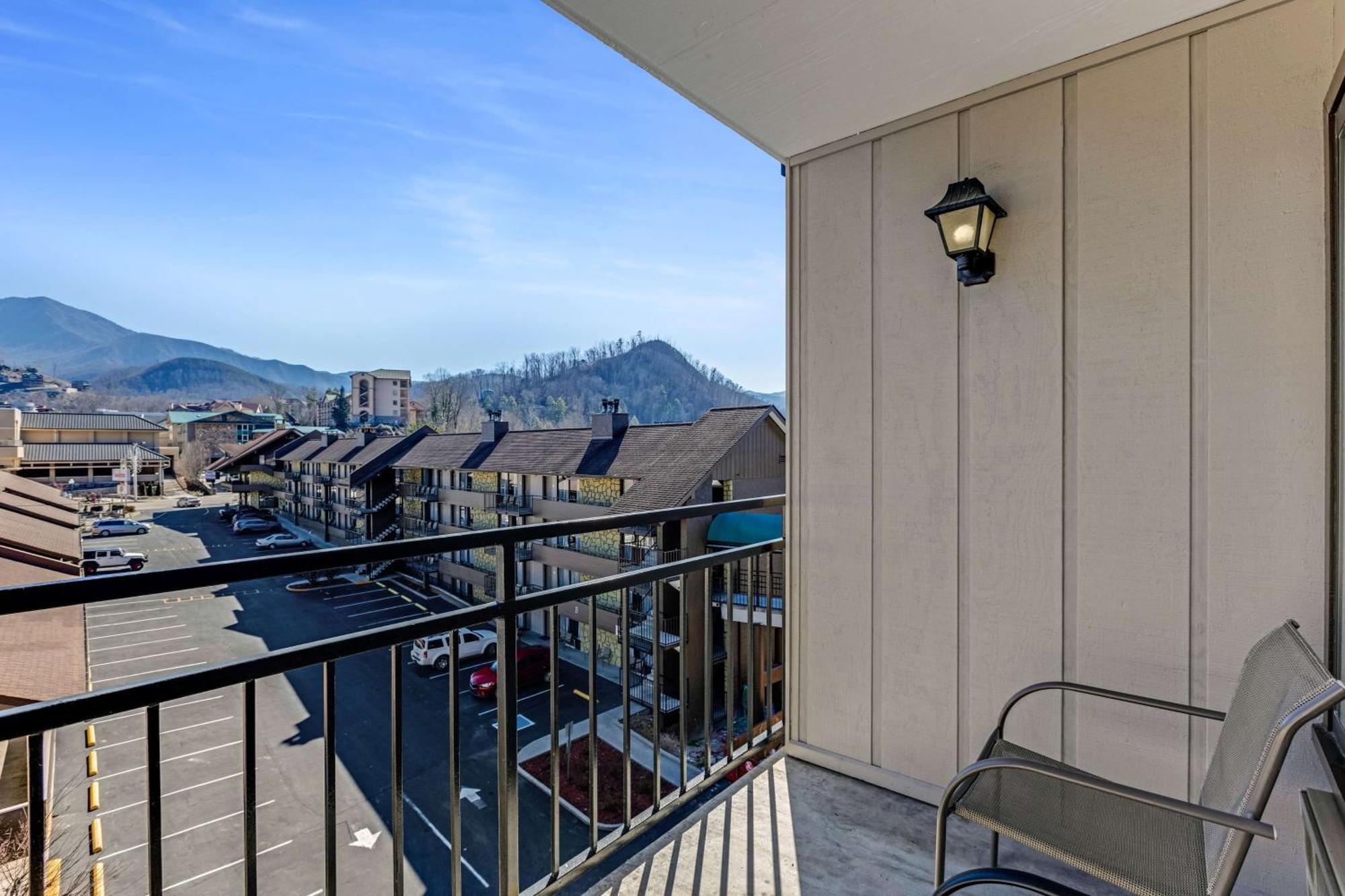 The Wander Hotel Gatlinburg Bagian luar foto